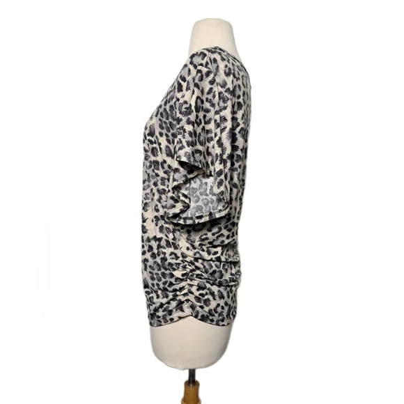 Moa Moa Women Tops Leopard Animal Print Stretch Large Blouse - Black and Cream - Picture 4 of 10